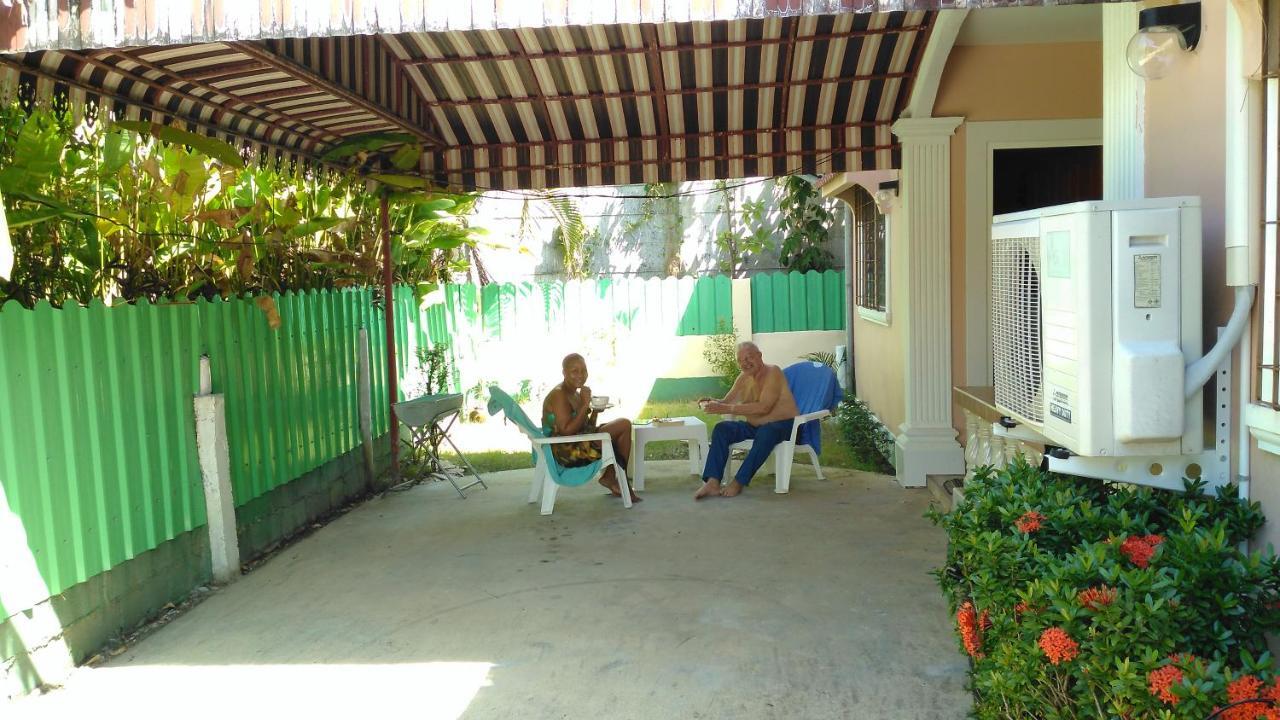 Studio With Aircon N Kitchen Bang Tao Beach  Extérieur photo